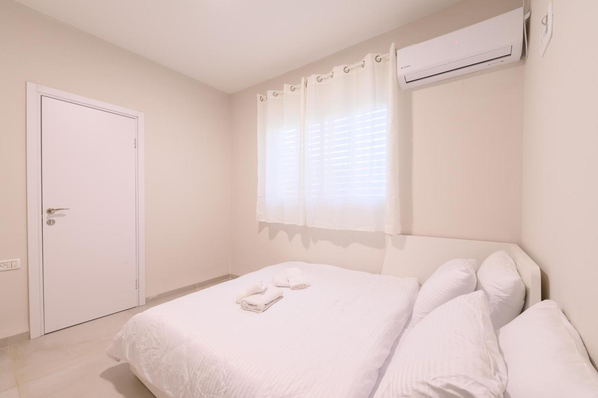 דירת נופש מרחבים Merhavim Villa Shadmot Devora Exterior foto